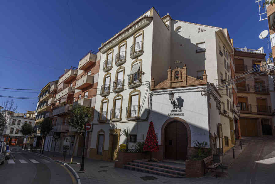 Granada - la Alpujarra 044 - Lanjarón - ermita San Roque.jpg